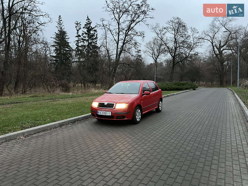 Хетчбек Skoda Fabia 2007 в Києві