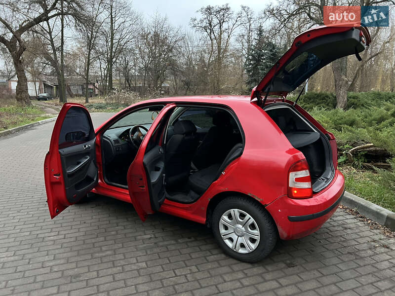 Хетчбек Skoda Fabia 2007 в Києві