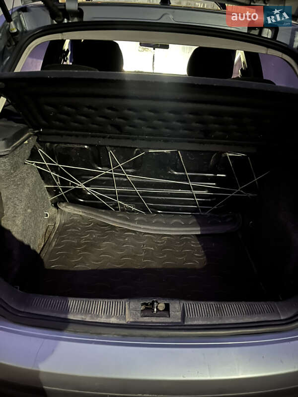 Хетчбек Skoda Fabia 2006 в Дніпрі