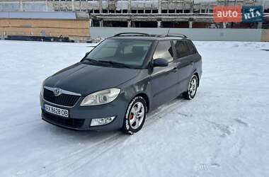 Універсал Skoda Fabia 2010 в Харкові
