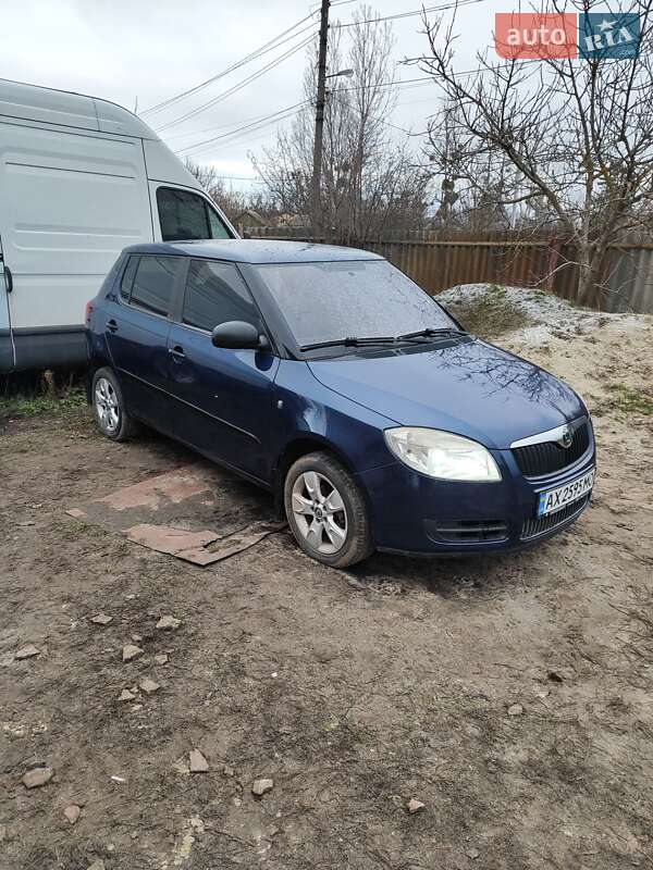 Хэтчбек Skoda Fabia 2008 в Харькове