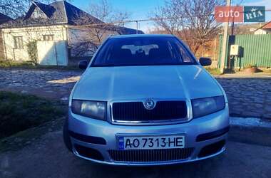 Хэтчбек Skoda Fabia 2004 в Мукачево