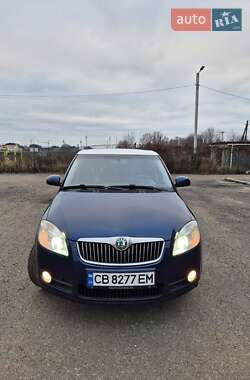 Хетчбек Skoda Fabia 2008 в Києві