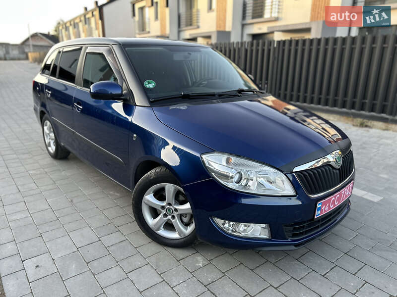 Універсал Skoda Fabia 2010 в Івано-Франківську