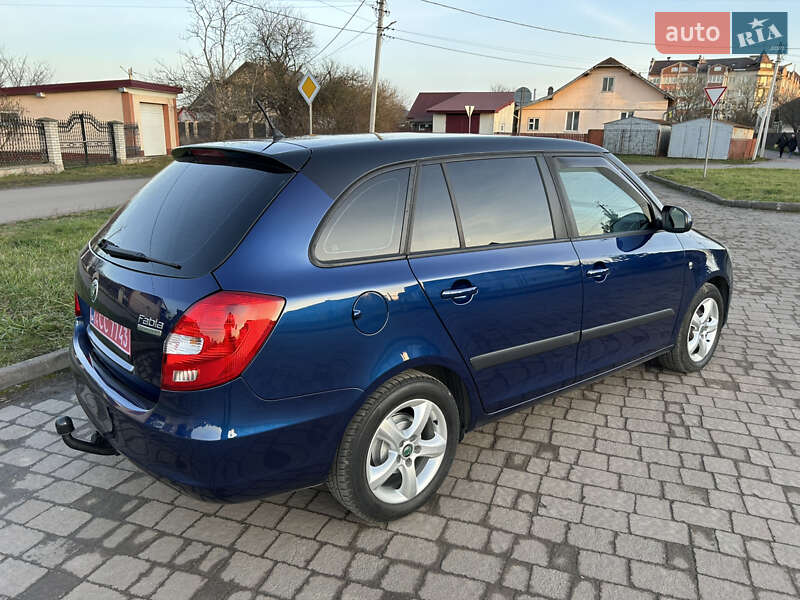 Універсал Skoda Fabia 2010 в Івано-Франківську