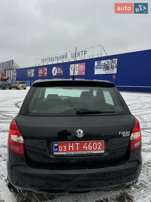 Універсал Skoda Fabia 2009 в Нововолинську