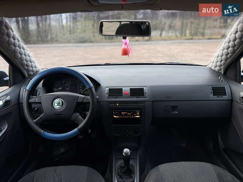 Хетчбек Skoda Fabia 2003 в Бердичеві