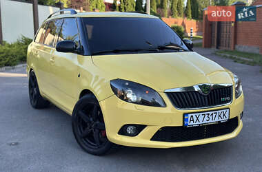 Універсал Skoda Fabia 2011 в Харкові