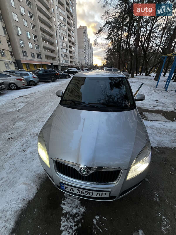 Хетчбек Skoda Fabia 2008 в Києві фото 15 Хетчбек Skoda Fabia 2008 в Києві