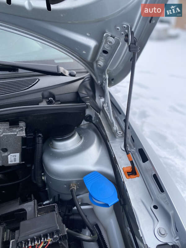 Универсал Skoda Fabia 2009 в Хороле