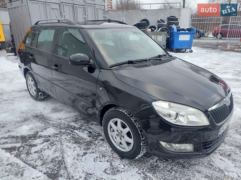 Універсал Skoda Fabia 2010 в Рівному