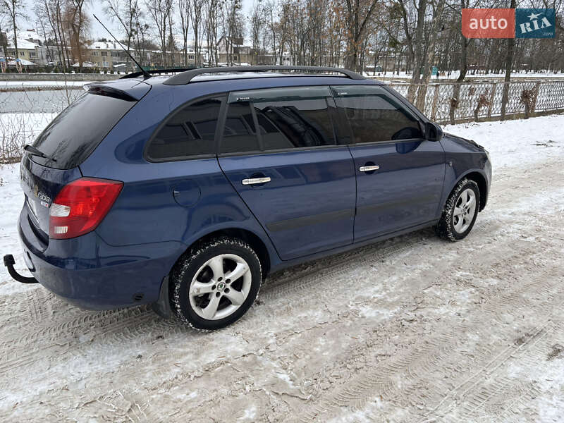 Універсал Skoda Fabia 2008 в Львові