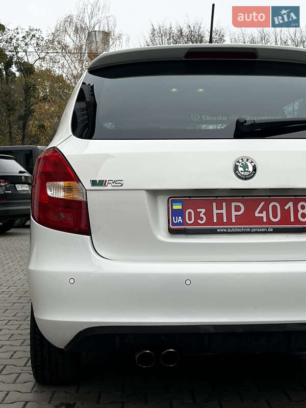 Універсал Skoda Fabia 2011 в Луцьку