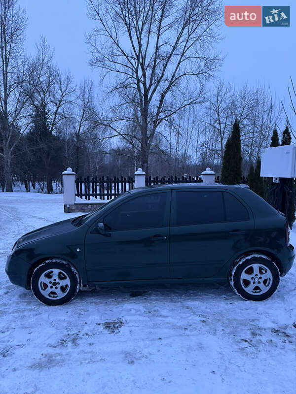 Хетчбек Skoda Fabia 2003 в Переяславі
