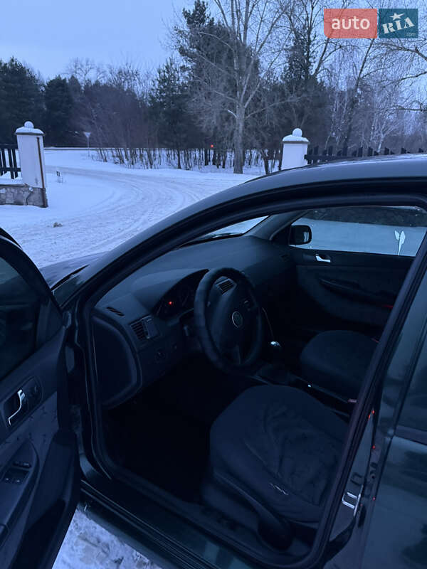 Хетчбек Skoda Fabia 2003 в Переяславі