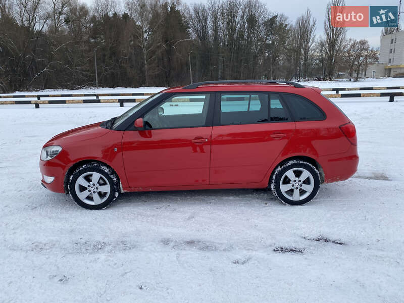 Универсал Skoda Fabia 2014 в Киеве