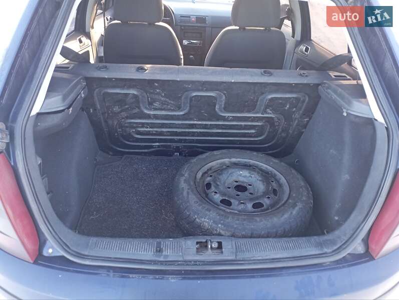 Хетчбек Skoda Fabia 2001 в Хоролі