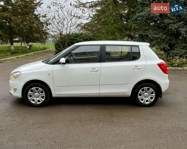 Хэтчбек Skoda Fabia 2013 в Одессе