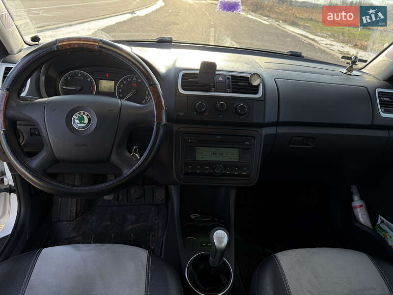 Хэтчбек Skoda Fabia 2009 в Лукове