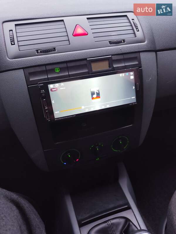 Хэтчбек Skoda Fabia 2004 в Червоногригорьевцы фото 11 Хэтчбек Skoda Fabia 2004 в Червоногригорьевцы