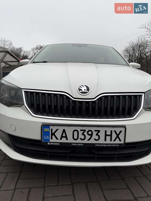 Универсал Skoda Fabia 2015 в Киеве