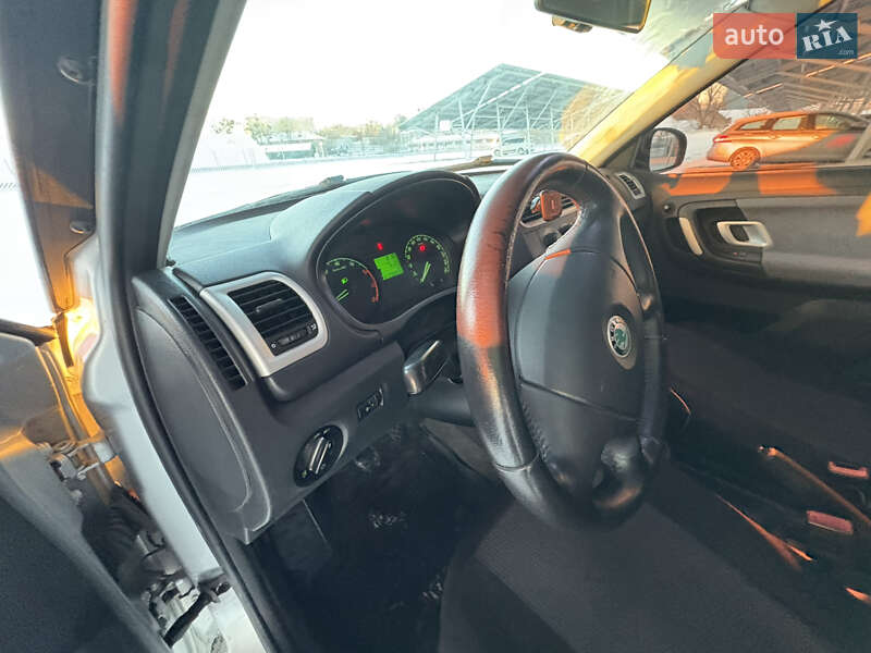 Хетчбек Skoda Fabia 2008 в Києві