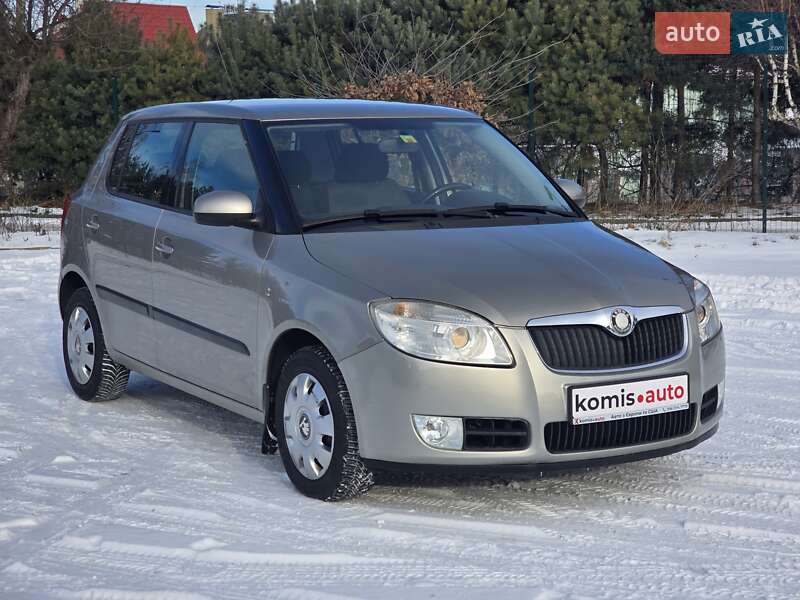 Хэтчбек Skoda Fabia 2009 в Хмельницком фото 4 Хэтчбек Skoda Fabia 2009 в Хмельницком