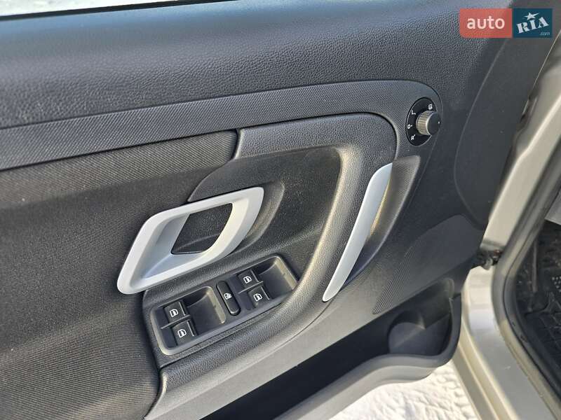 Хэтчбек Skoda Fabia 2009 в Хмельницком фото 16 Хэтчбек Skoda Fabia 2009 в Хмельницком