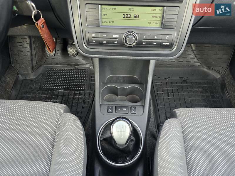 Хэтчбек Skoda Fabia 2009 в Хмельницком фото 25 Хэтчбек Skoda Fabia 2009 в Хмельницком