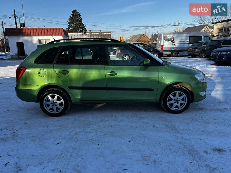 Универсал Skoda Fabia 2011 в Луцке