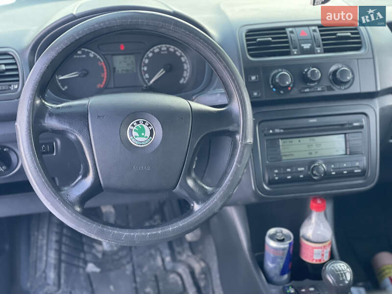 Універсал Skoda Fabia 2009 в Черкасах
