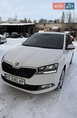 Хэтчбек Skoda Fabia 2019 в Днепре