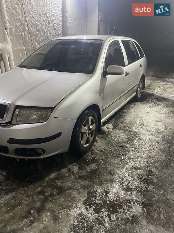 Универсал Skoda Fabia 2006 в Чернигове фото 2 Универсал Skoda Fabia 2006 в Чернигове