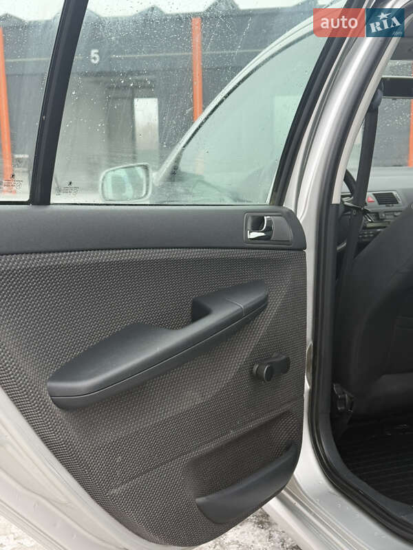 Универсал Skoda Fabia 2004 в Виннице фото 14 Универсал Skoda Fabia 2004 в Виннице