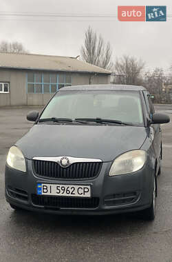 Хэтчбек Skoda Fabia 2008 в Горишних Плавнях