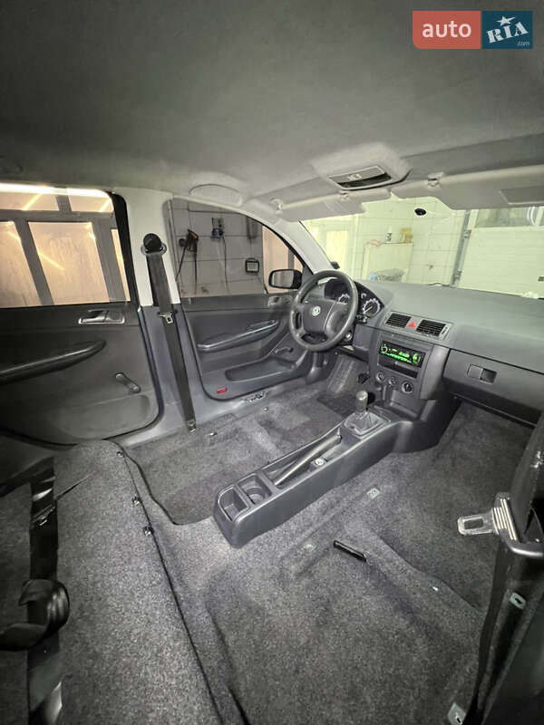 Хэтчбек Skoda Fabia 2005 в Львове