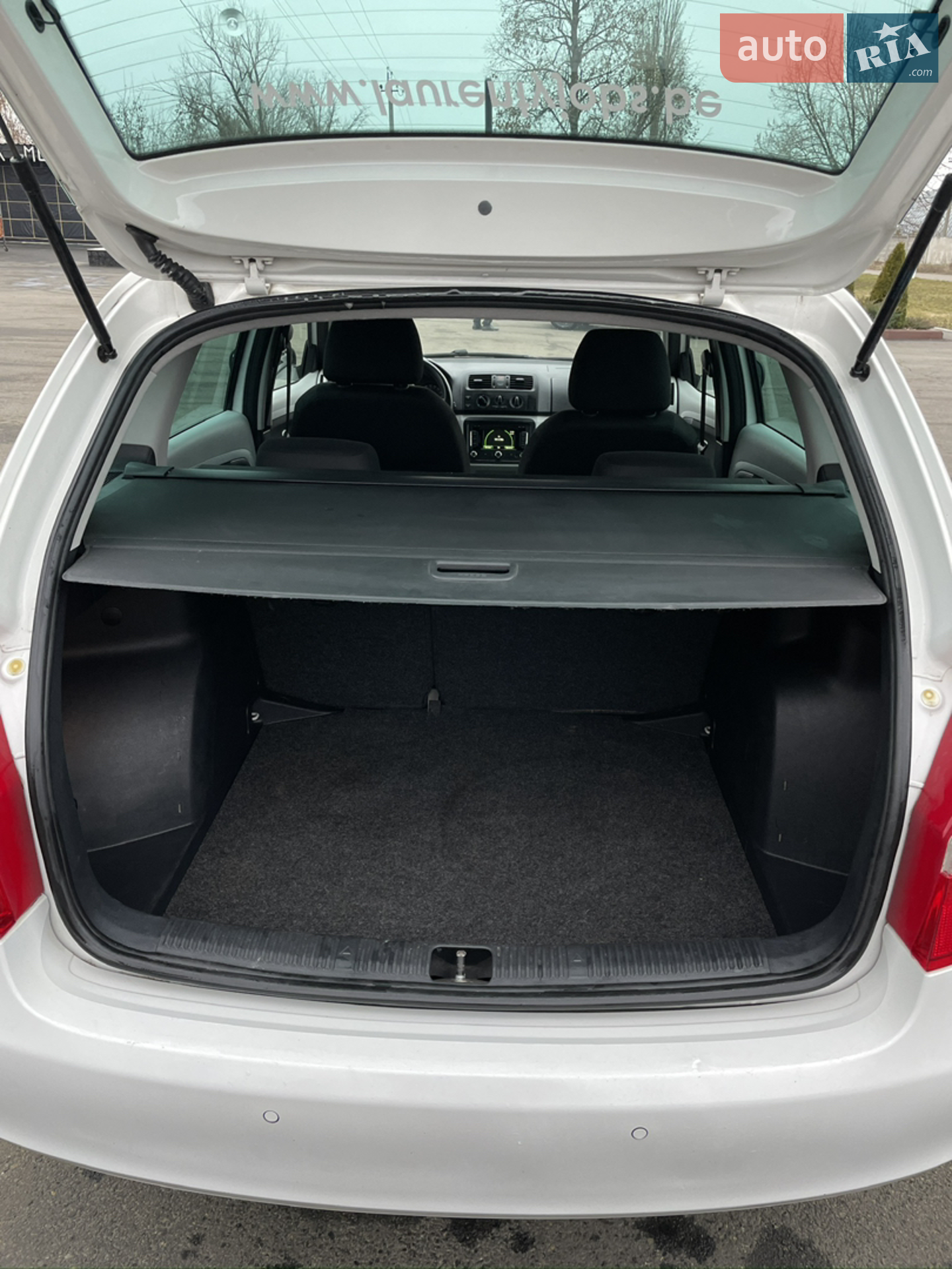 2014 Skoda Fabia - мініатюра 7
