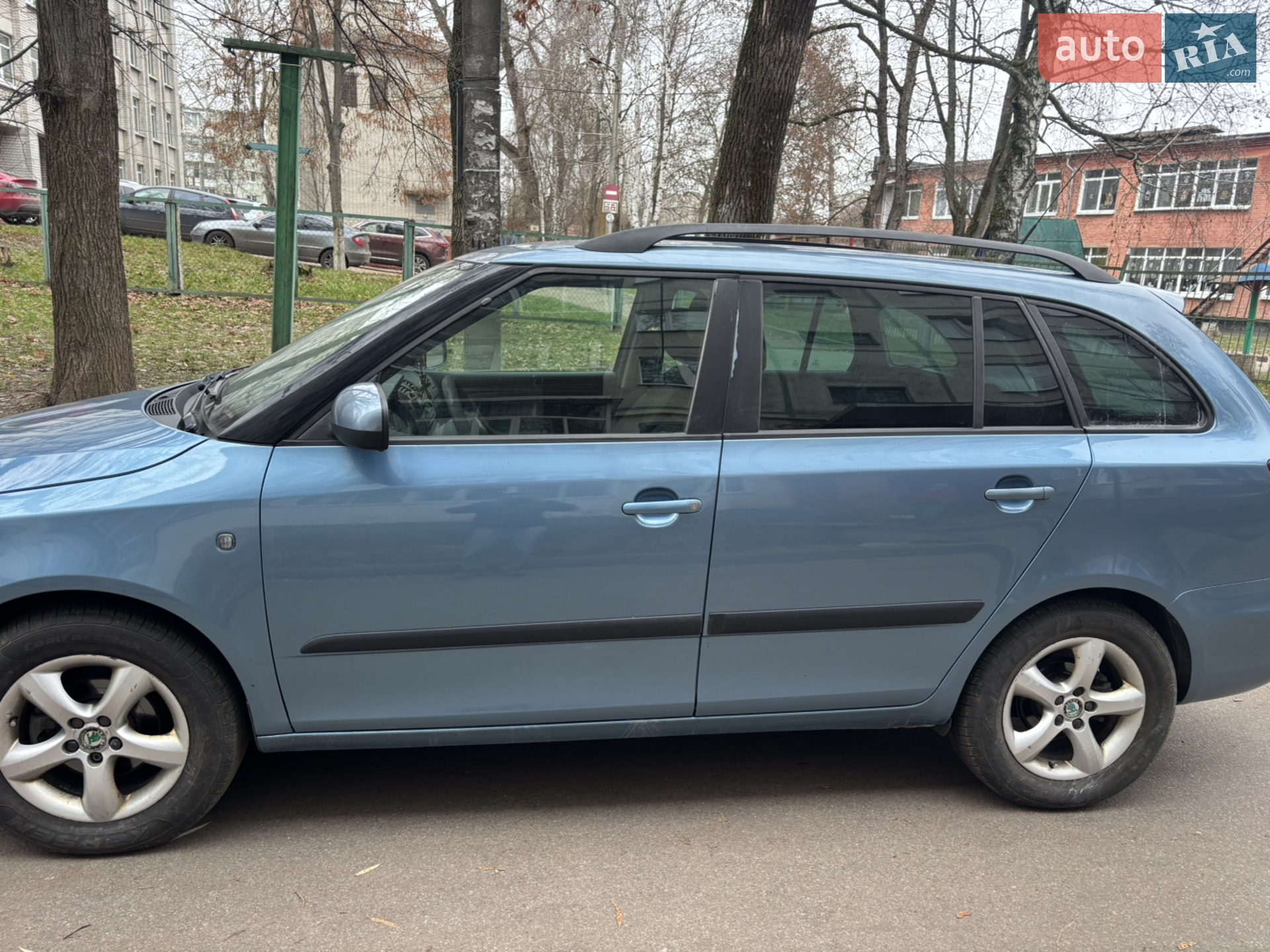 2012 Skoda Fabia - мініатюра 4