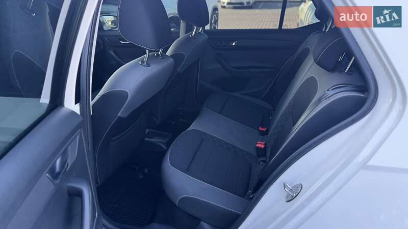 Хэтчбек Skoda Fabia 2019 в Мукачево