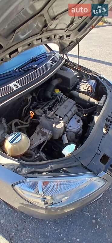 Хэтчбек Skoda Fabia 2012 в Богодухове