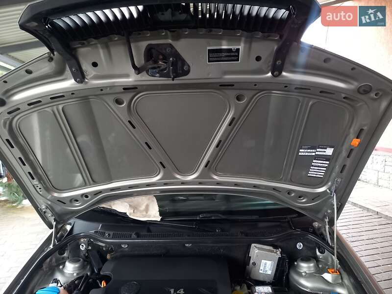 Хэтчбек Skoda Fabia 2006 в Мукачево