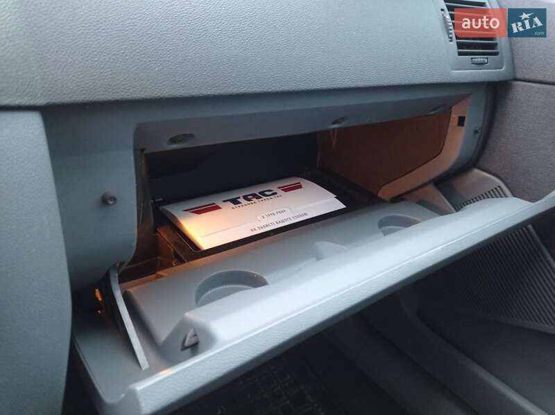 Универсал Skoda Fabia 2001 в Новом Роздоле