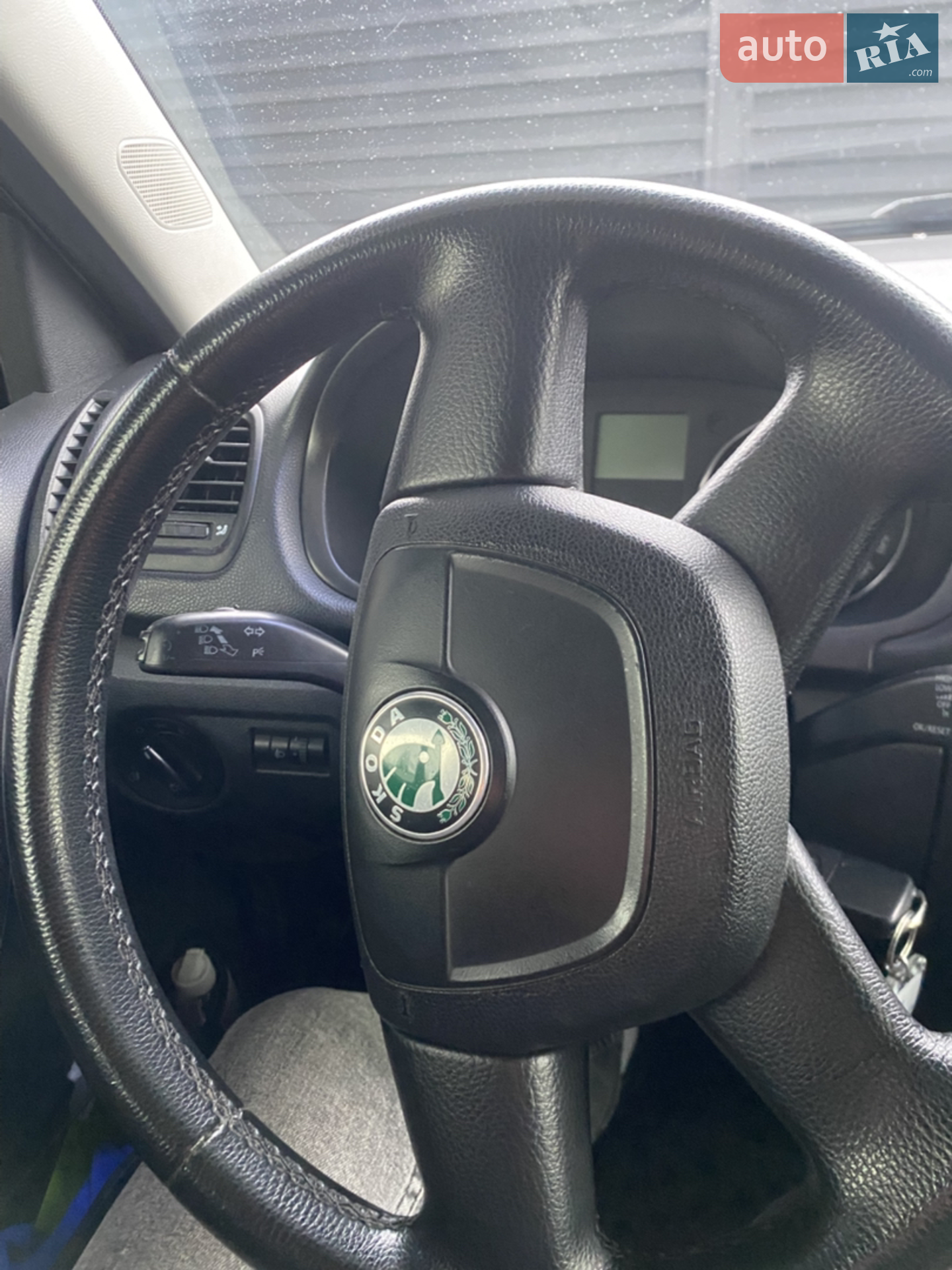 2010 Skoda Fabia - мініатюра 26