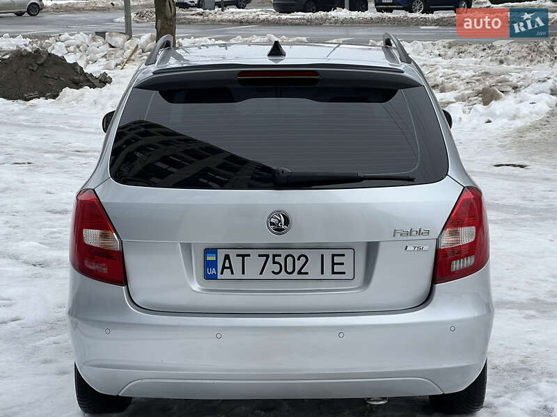 Универсал Skoda Fabia 2011 в Ивано-Франковске