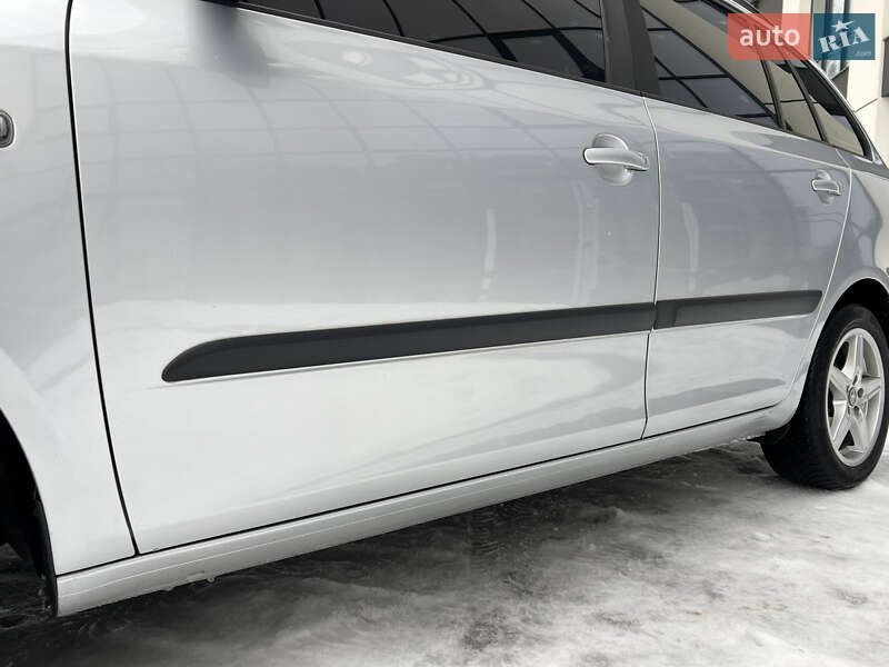 Универсал Skoda Fabia 2011 в Ивано-Франковске