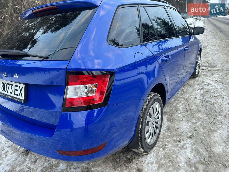 Универсал Skoda Fabia 2021 в Киеве