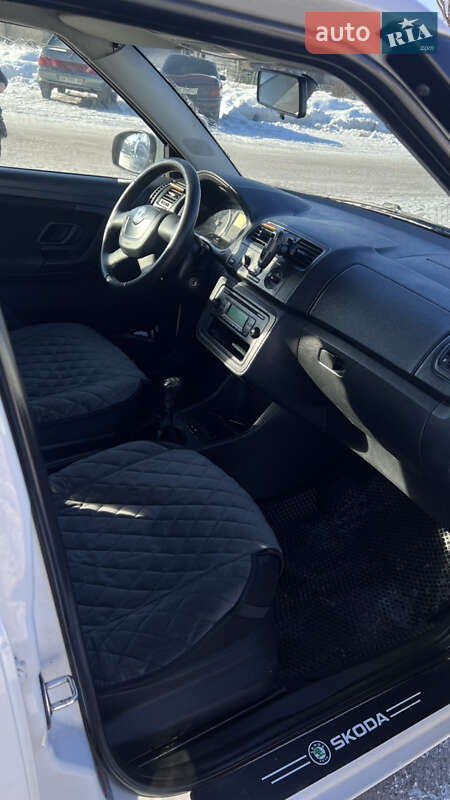 Универсал Skoda Fabia 2011 в Вараше