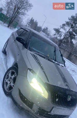Хэтчбек Skoda Fabia 2010 в Кропивницком