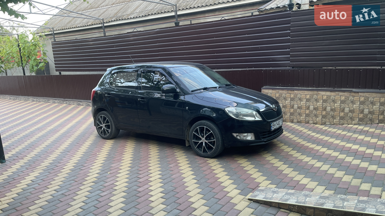 2012 Skoda Fabia - мініатюра 15