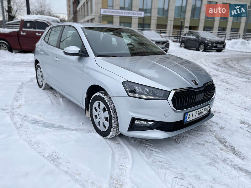 Хэтчбек Skoda Fabia 2024 в Киеве